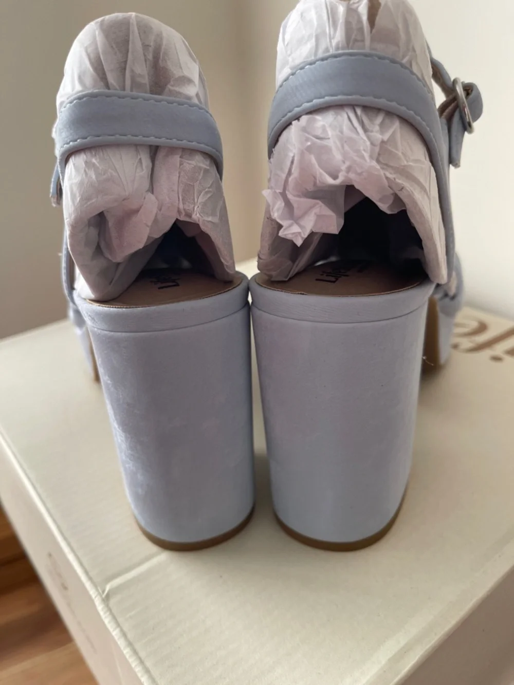 Life Stride Powder Blue Knotted Platform Sandals - Picture 4 of 7
